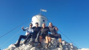 Triglav_Četverica, ki se je na Triglav vzpela dvakrat